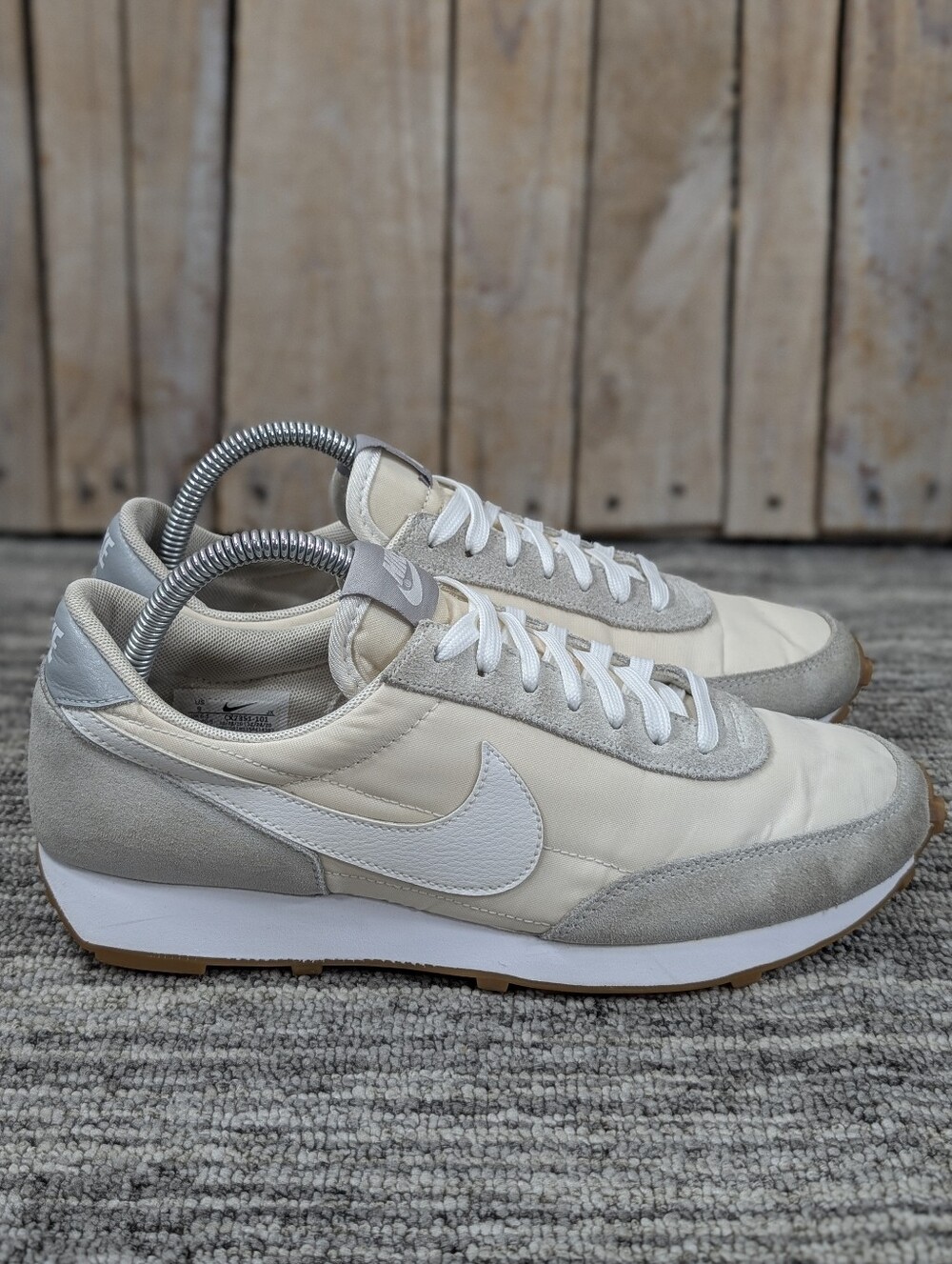 Nike: Women's Daybreak - White - Size 9
